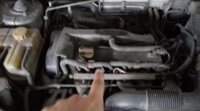 關于發動機滲機油需要注意的八個因素