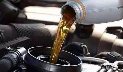 預(yù)防積碳比清理更重要！7個(gè)技巧讓車(chē)越開(kāi)越帶勁！